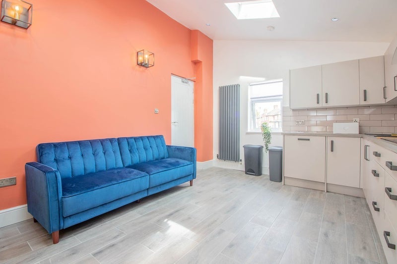 Room Lilac Crescent in Nottingham