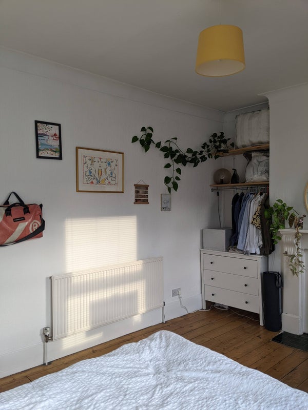 Room Glenwood Road in Greater London