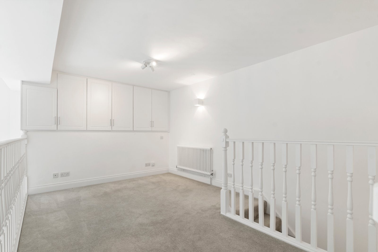 Flat Shillington Old School in Greater London