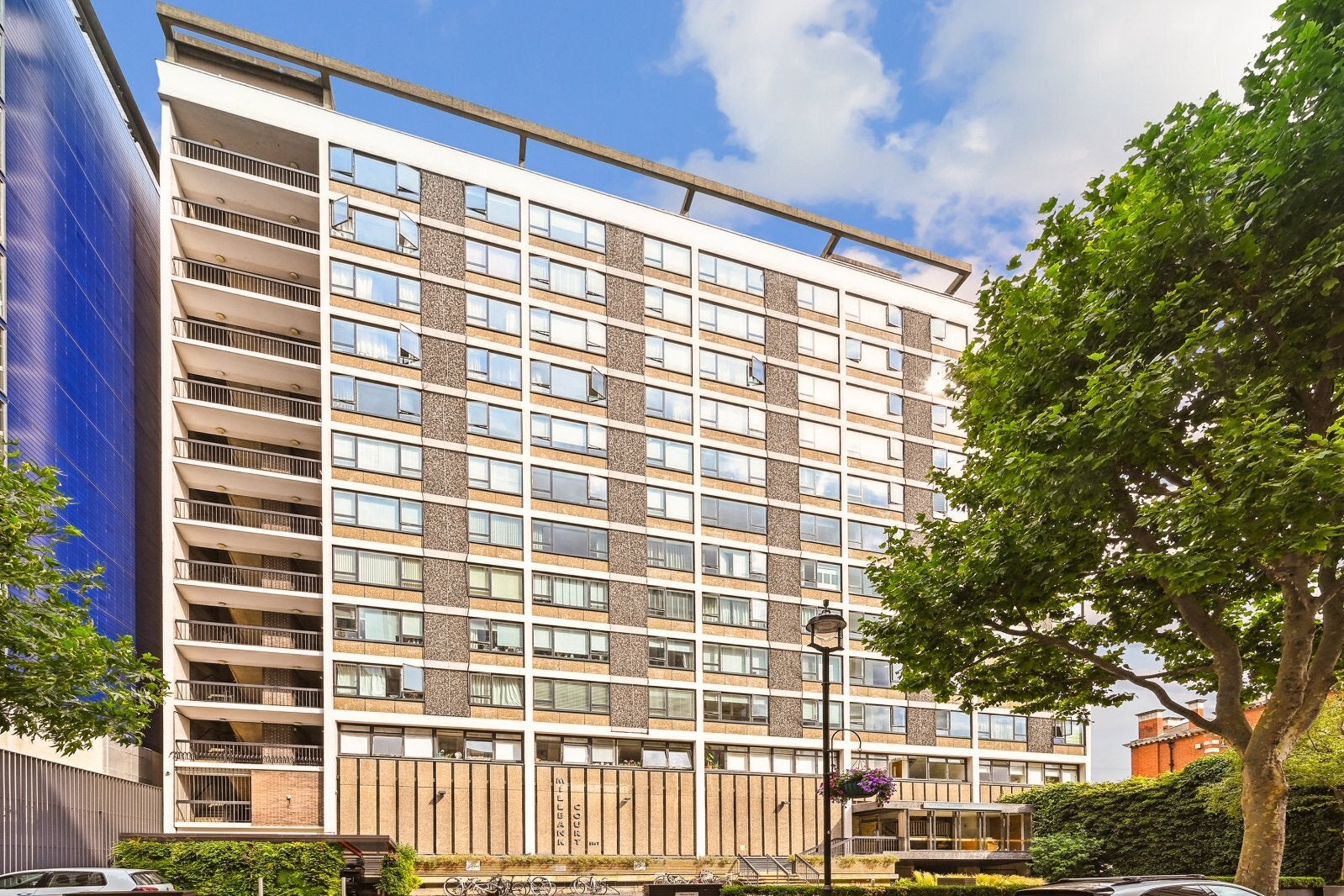 Flat John Islip Street in City of Westminster