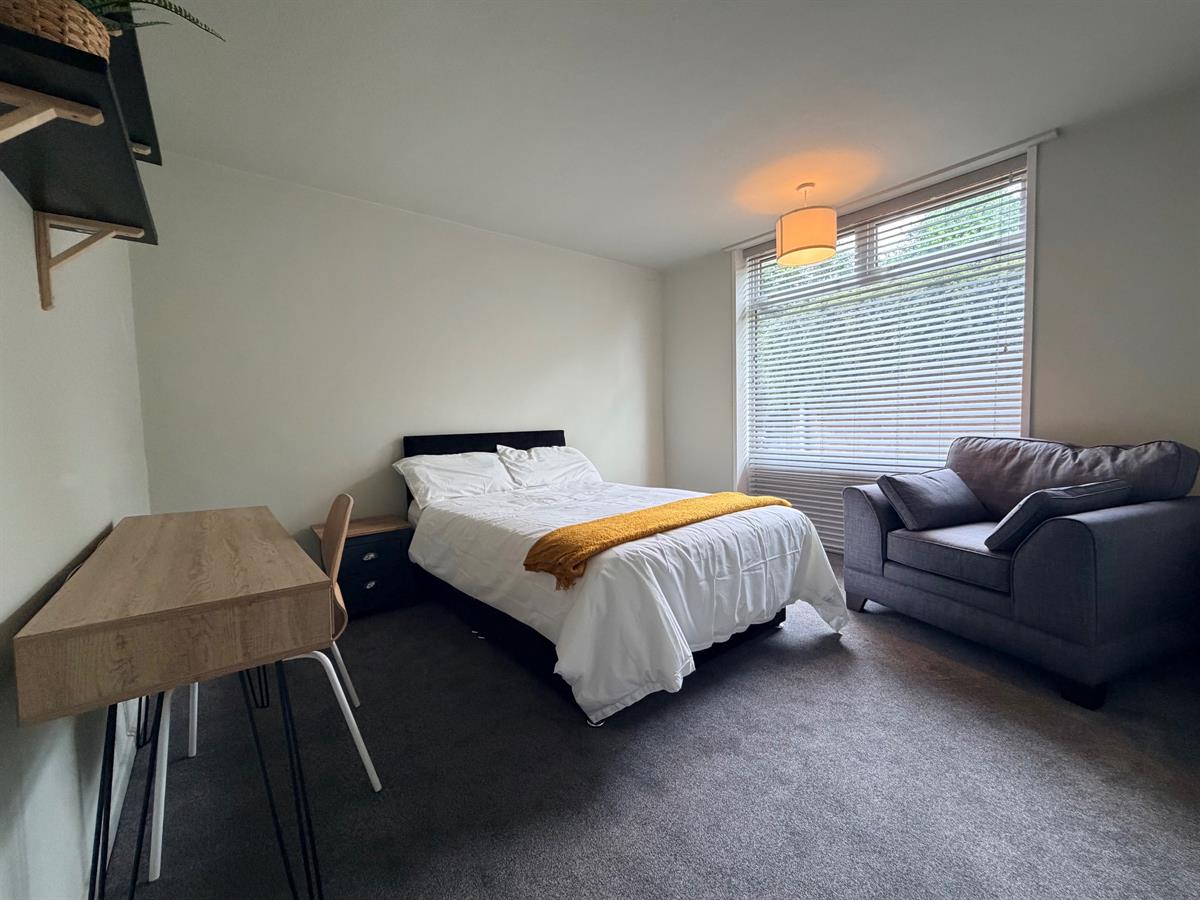 Flat Sycamore Court in Nottingham