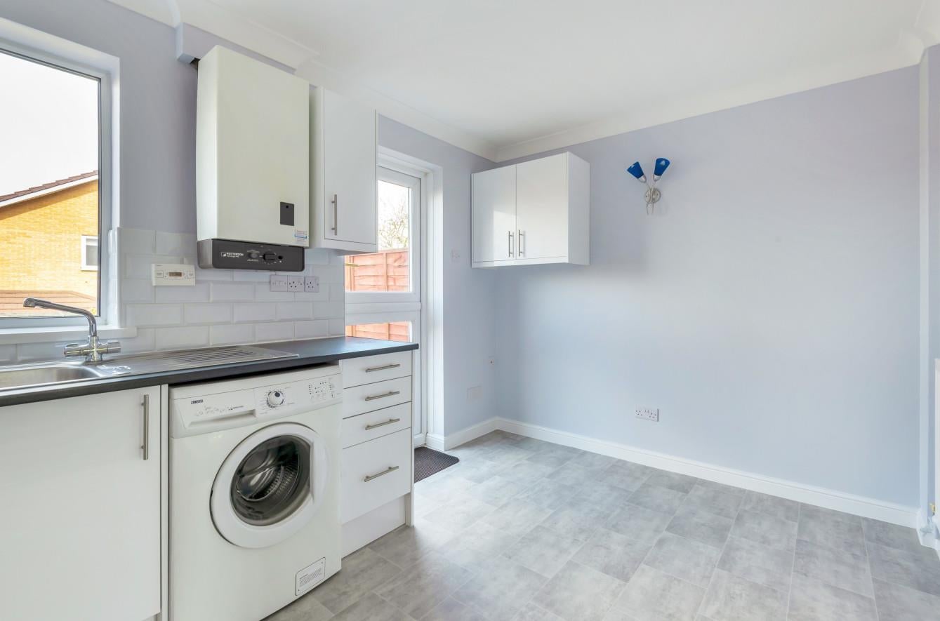 House Hurst Close in Test Valley