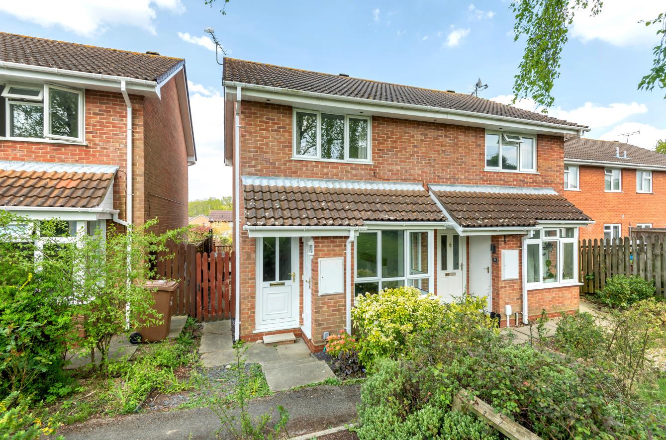 House Hurst Close in Test Valley