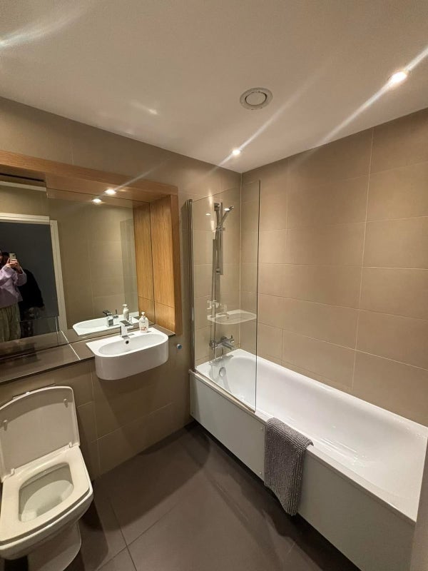 Room Nelson Street in Greater London