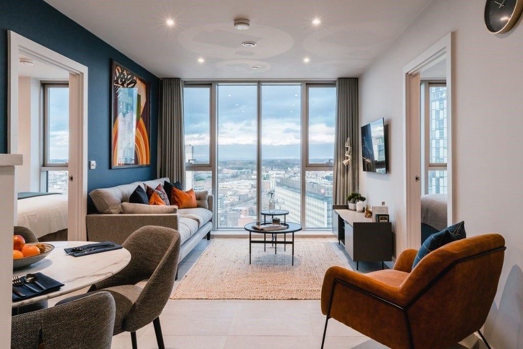 Flat William Jessop Way in Liverpool