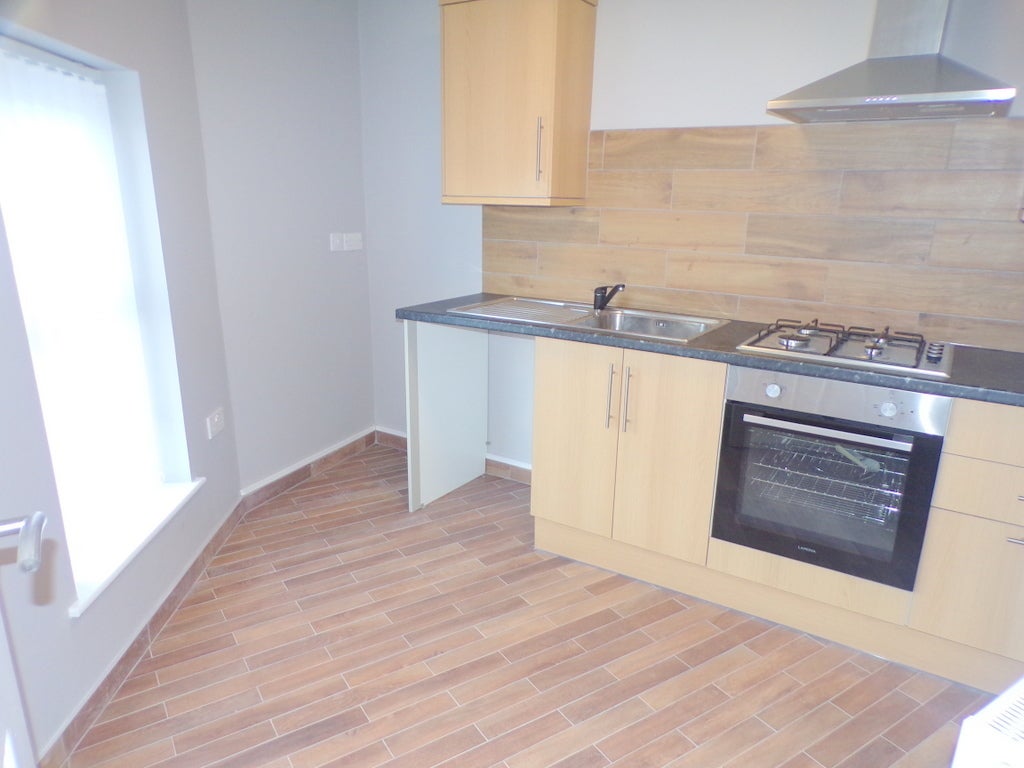Flat Bebington Road in Birkenhead