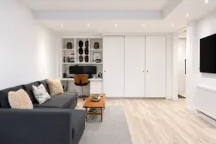 Flat Warwick Road in Greater London