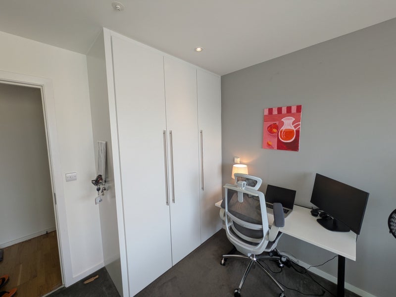 Room Elis Way in Greater London