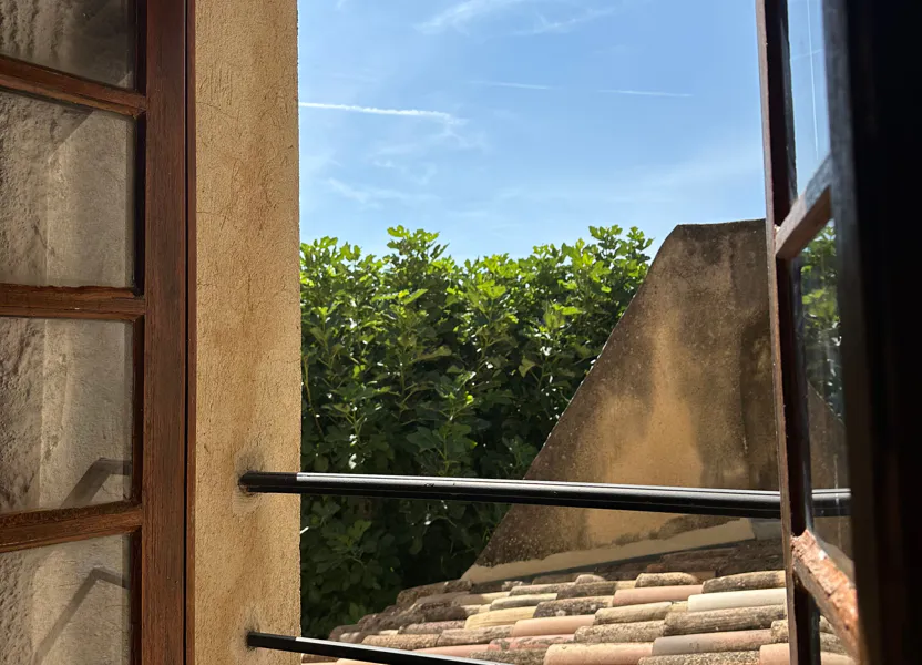 Appartement Place de la Libération à Saint-Paul-Trois-Châteaux