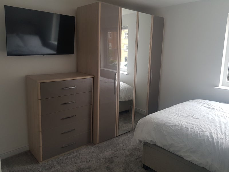 Room Otter Close in Greater London