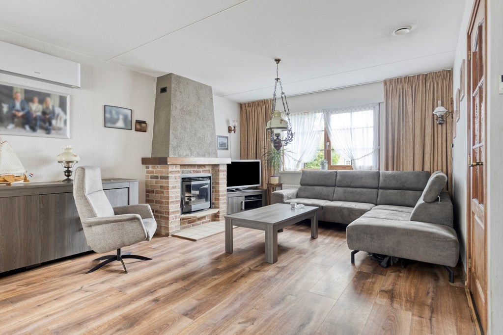 Vrijstaande woning te koop: Walsoordensestraat 49B, Walsoorden