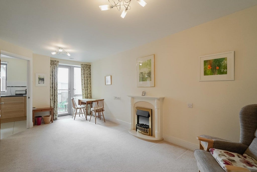 Flat Saint Georges Road in Cheltenham