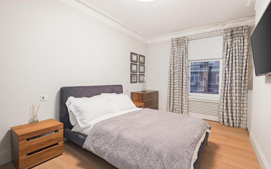 Flat Bayswater Road in City of Westminster