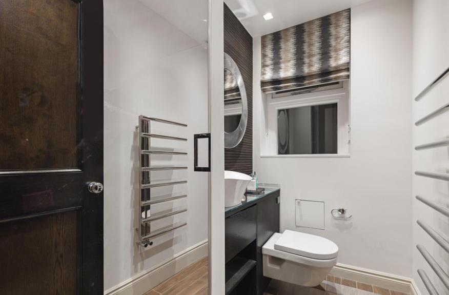 Flat Bayswater Road in City of Westminster