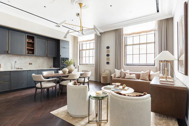 Flat Whitehall Place in City of Westminster