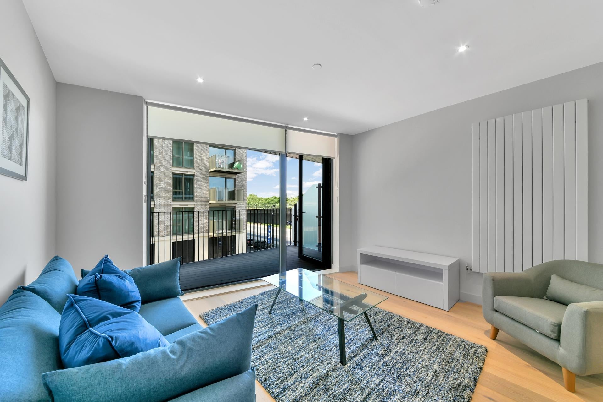 Flat Starboard Way in Greater London