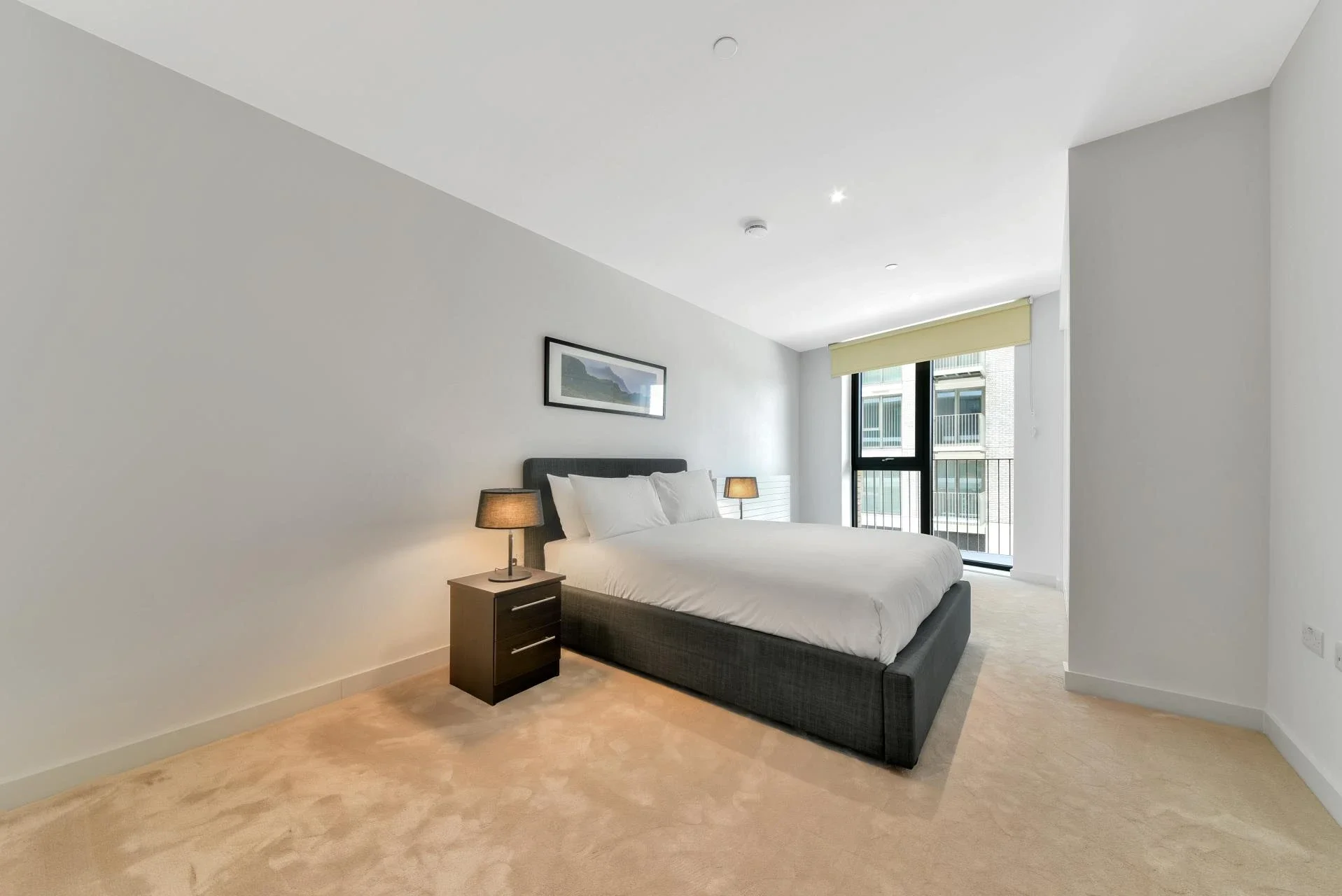 Flat Starboard Way in Greater London
