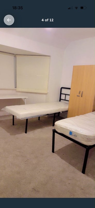 Room Wembley Way in Greater London