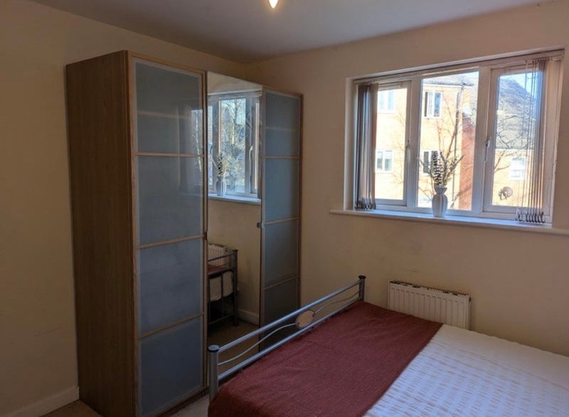 Room Montvale Gardens in Leicester