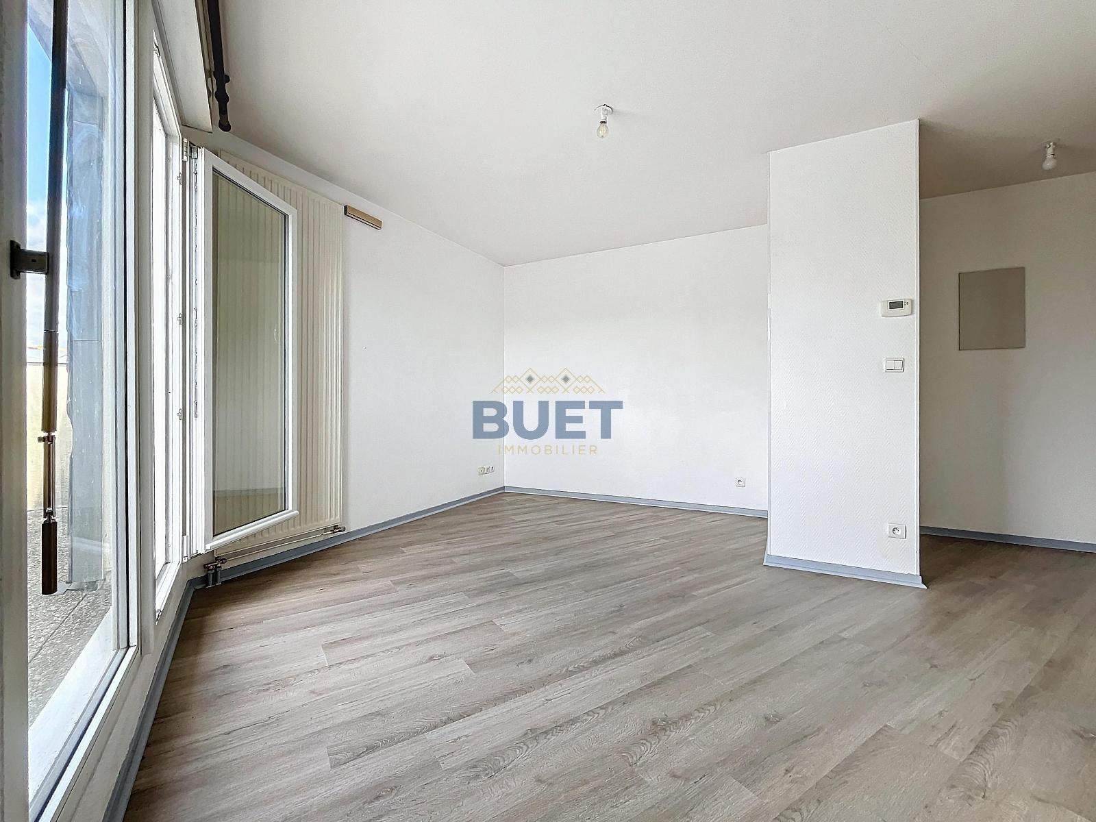 Flat Rue du Docteur Jean-Marc Majnoni d'Intignano in Fontaine-lès-Dijon