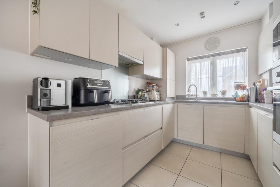 House Twist Way in Slough