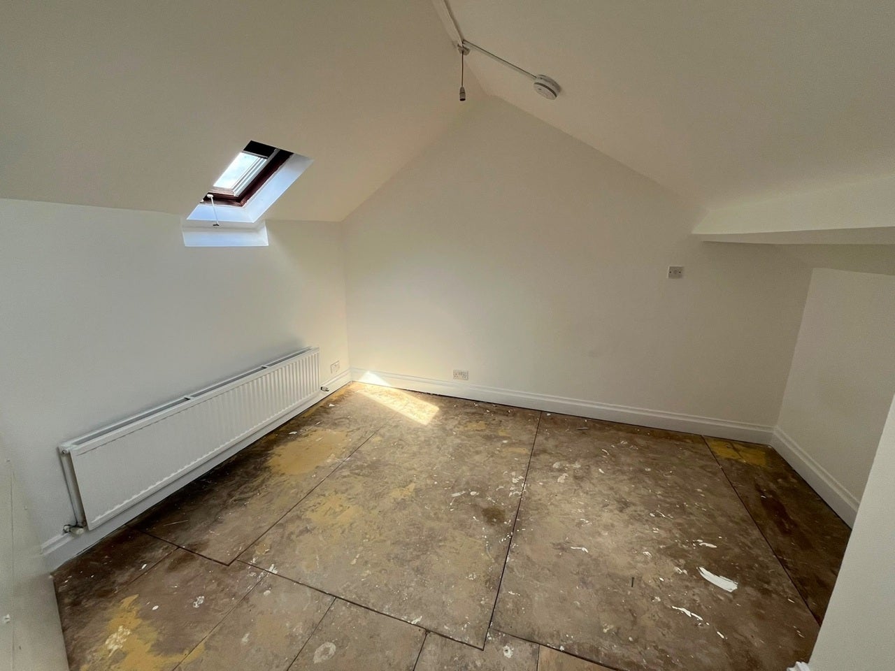 Flat Neasden Lane in Greater London