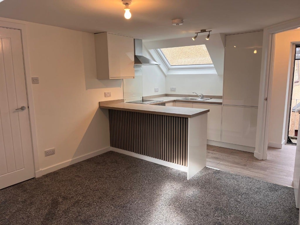 Flat Dundee Street in Carnoustie