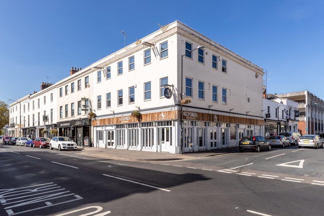 Flat Baxter Court in Royal Leamington Spa