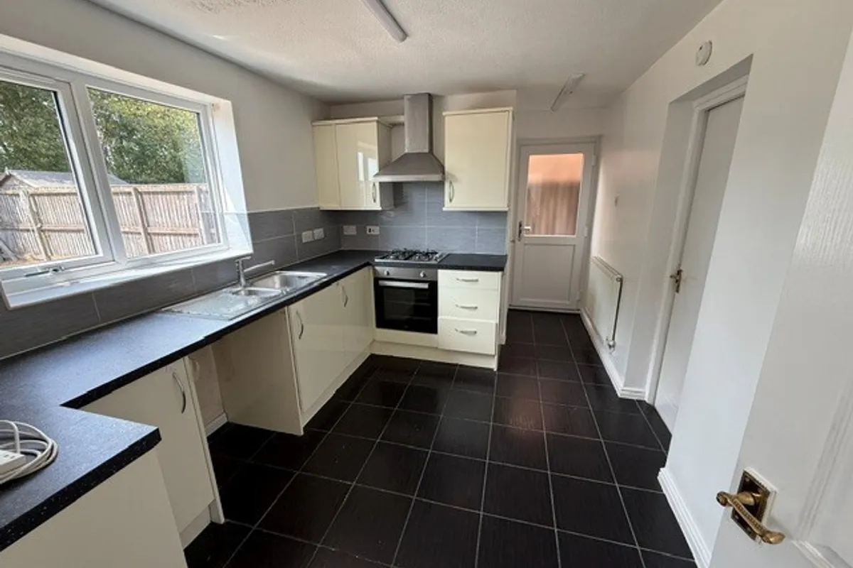 House Avro Close in Cardiff