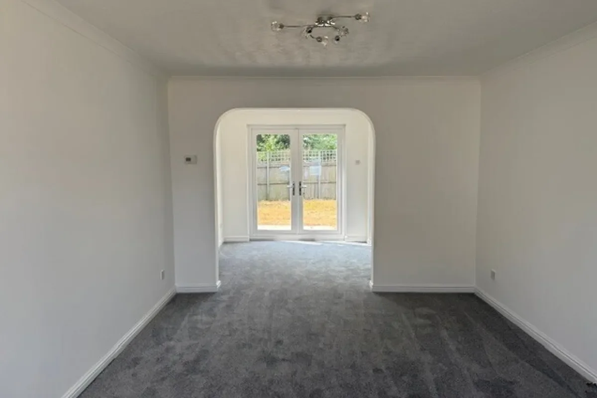 House Avro Close in Cardiff