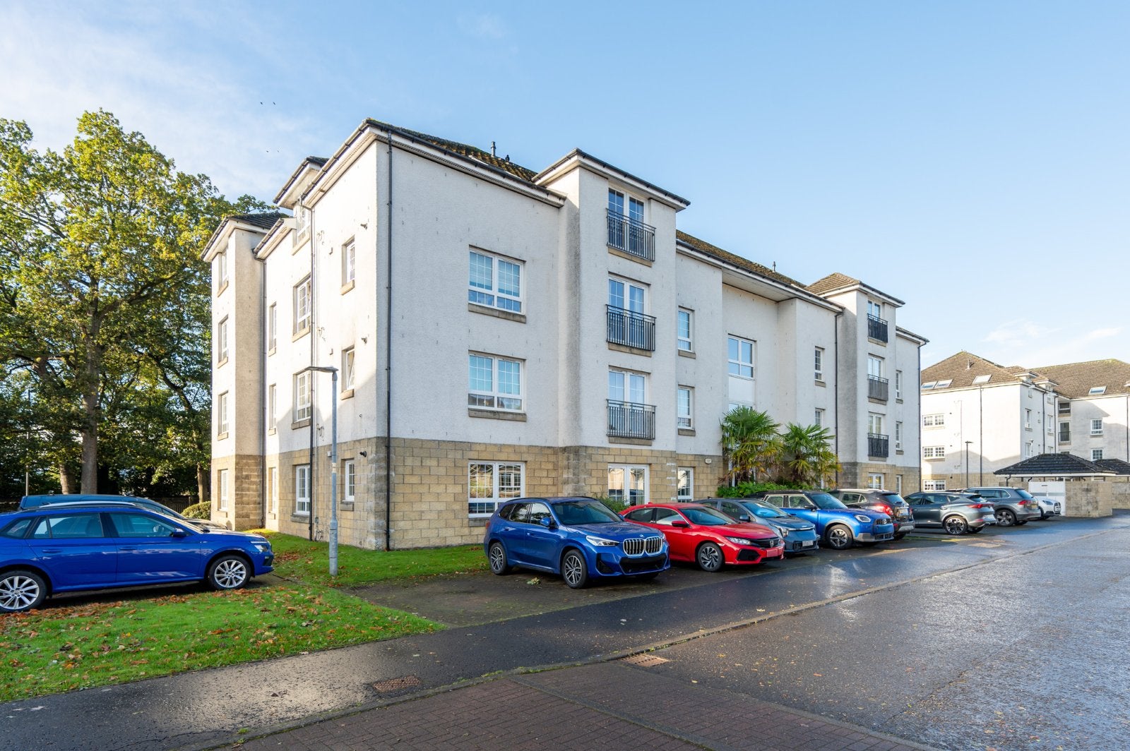 Flat Braid Avenue in Cardross