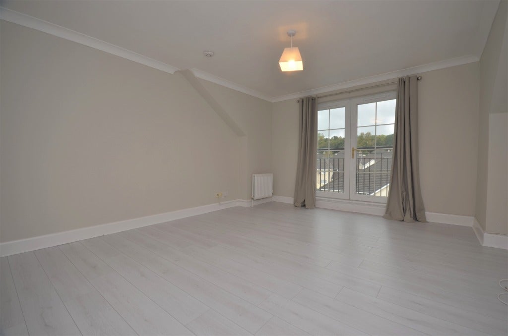 Flat Braid Avenue in Cardross