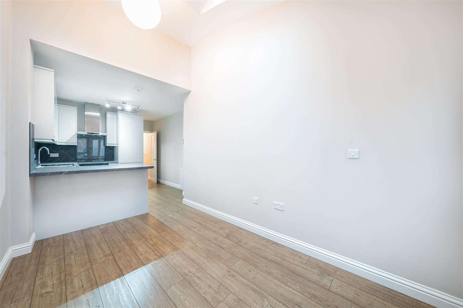 Flat Backwater Place in Greater London