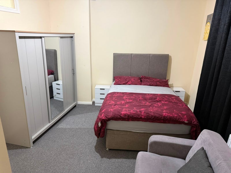 Room Windmill Hill in Dudley
