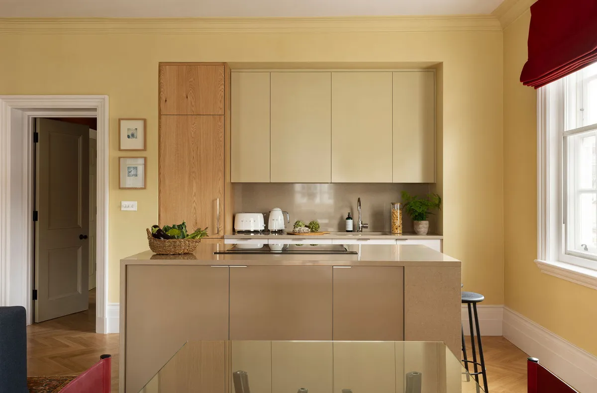 Flat Harley Street in City of Westminster