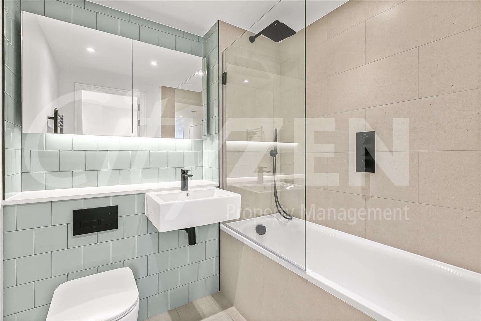 Flat Beechen Grove in Watford