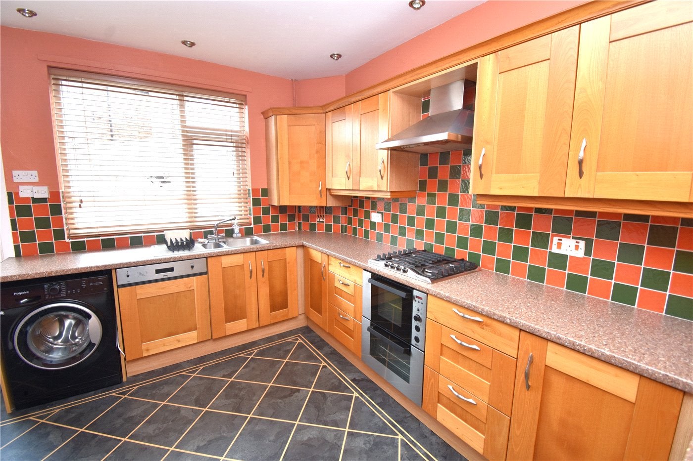 House Kingsdale Avenue in Birkenhead