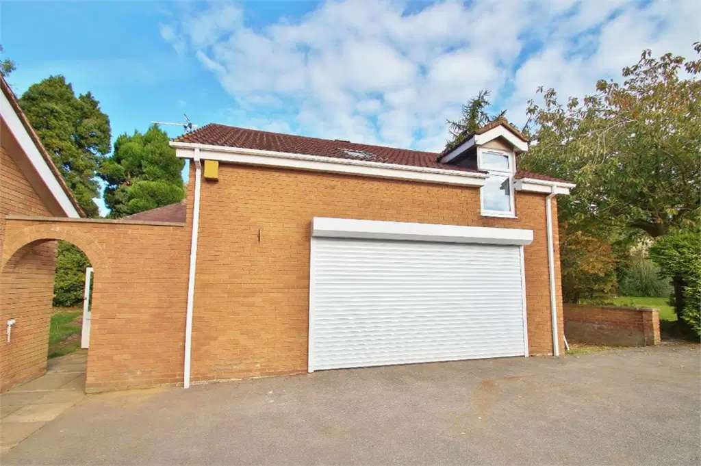 Flat Dunchurch Road in Rugby
