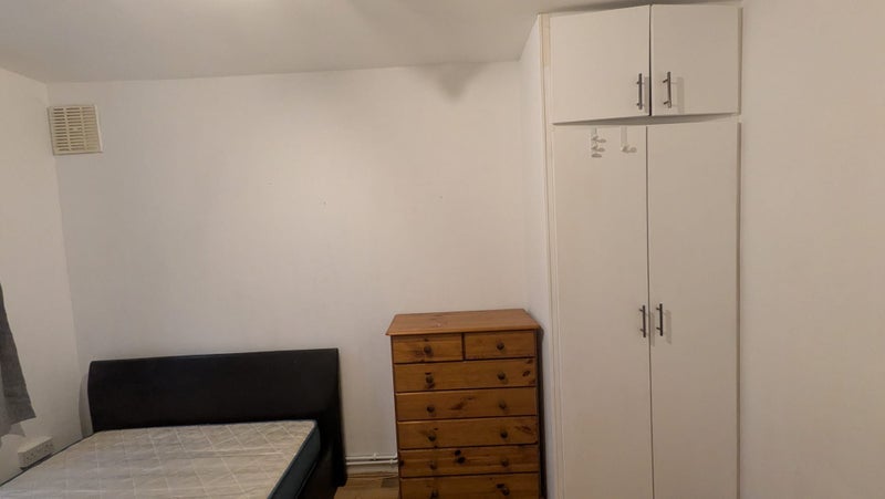 Room Browning Street in Greater London