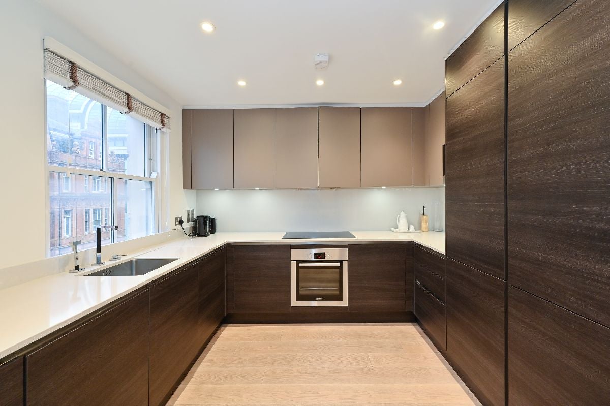 Flat North Audley Street in City of Westminster