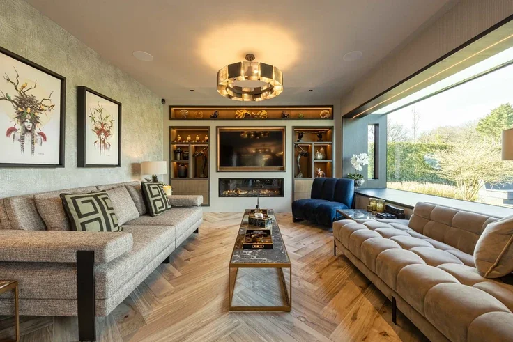 House Bollington Lane in Nether Alderley