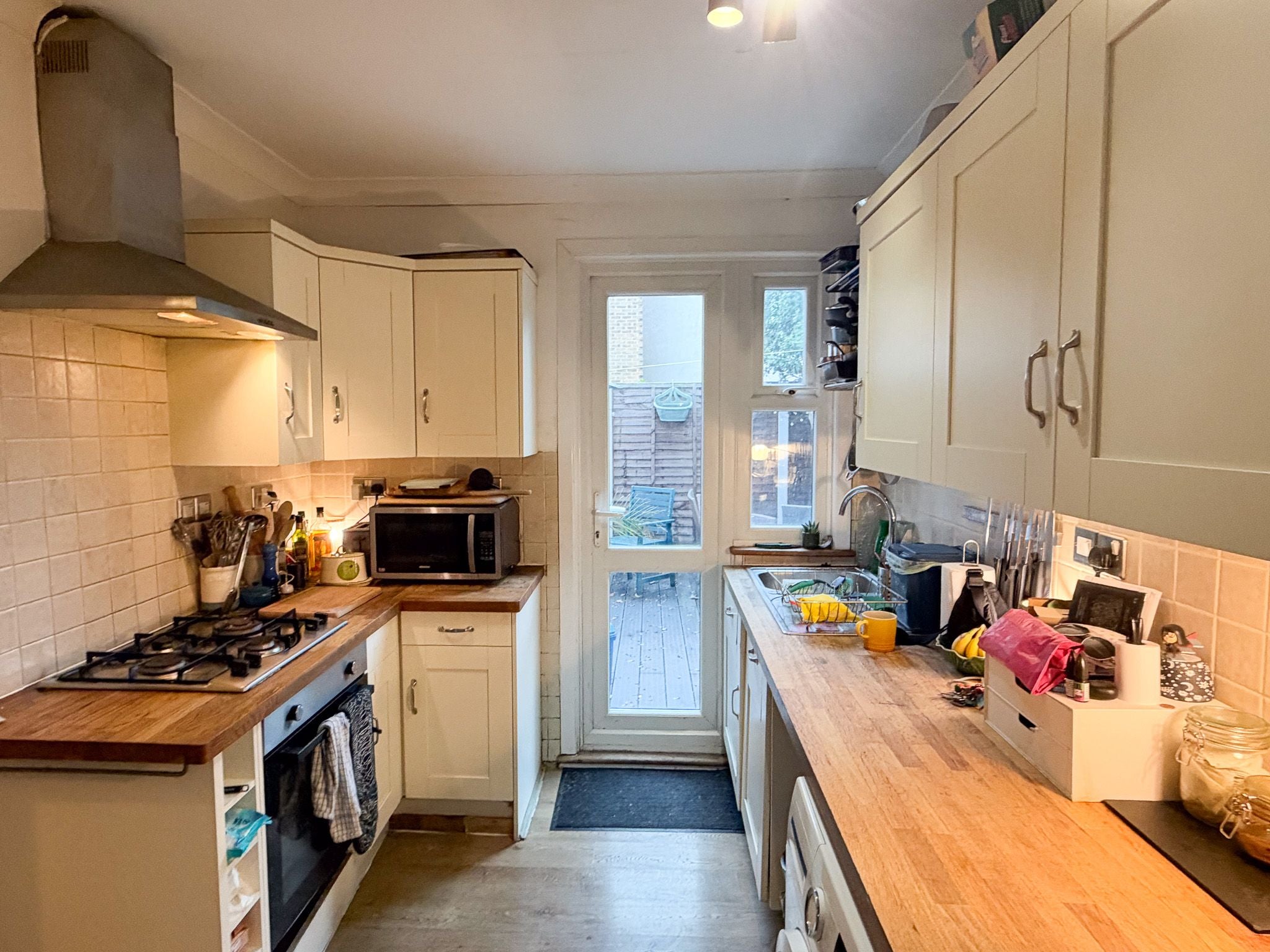 Flat Elm Road in Southend-on-Sea