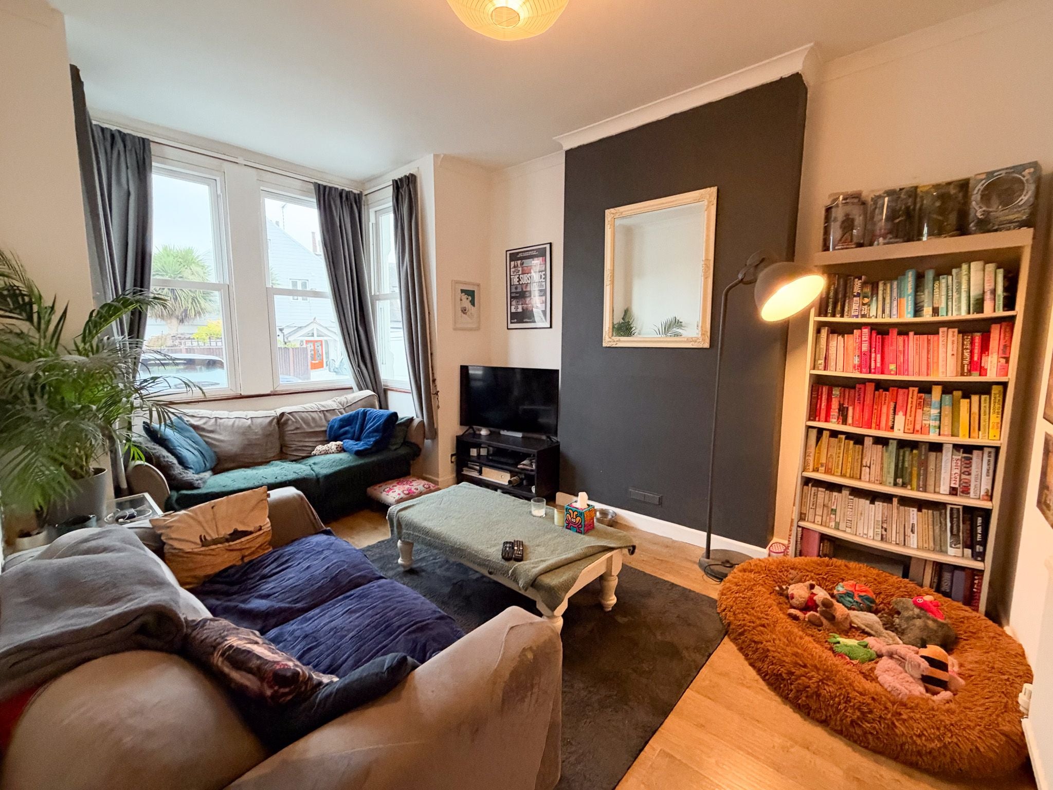 Flat Elm Road in Southend-on-Sea