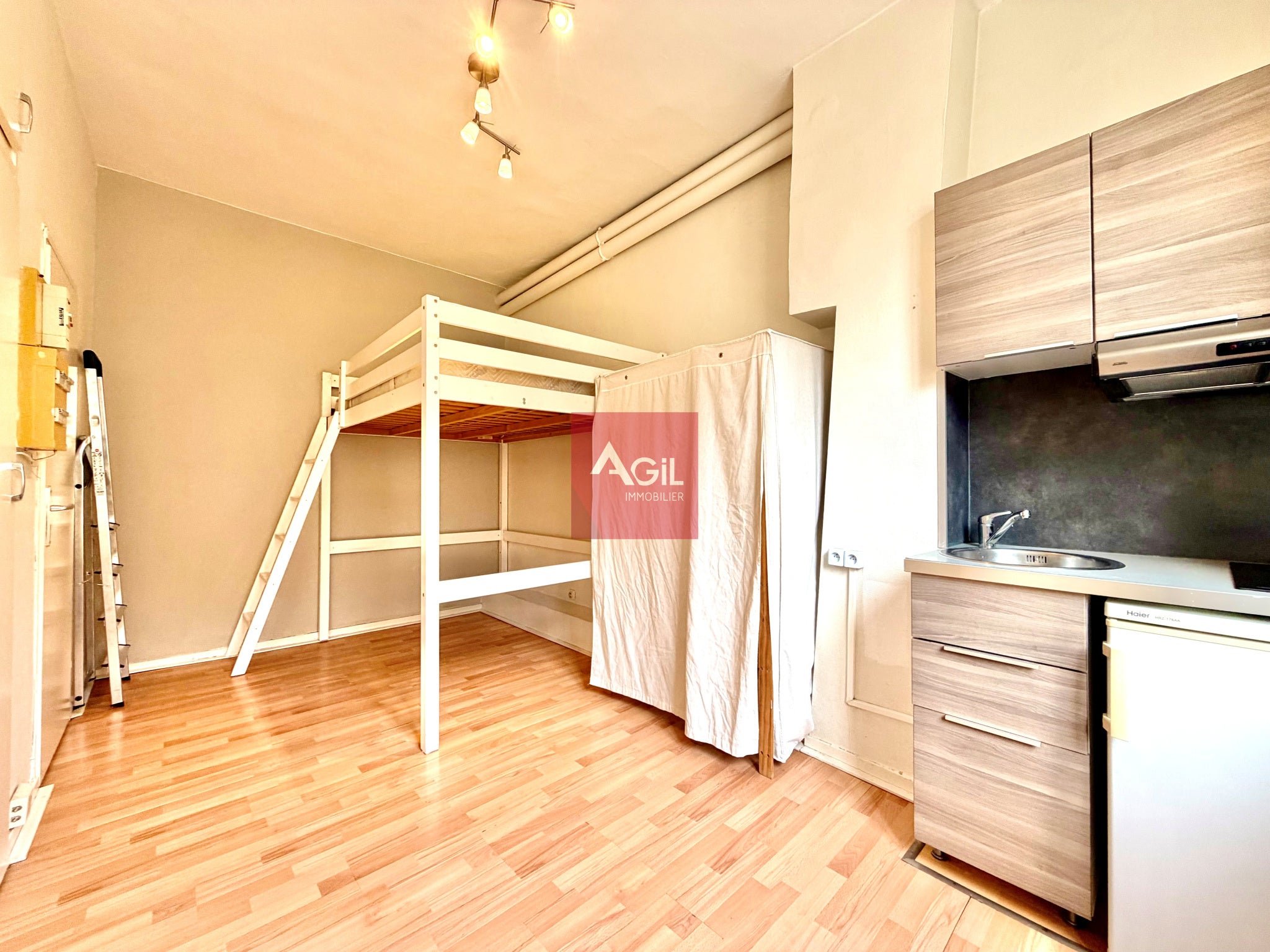 Chambre Cours Berriat à Grenoble