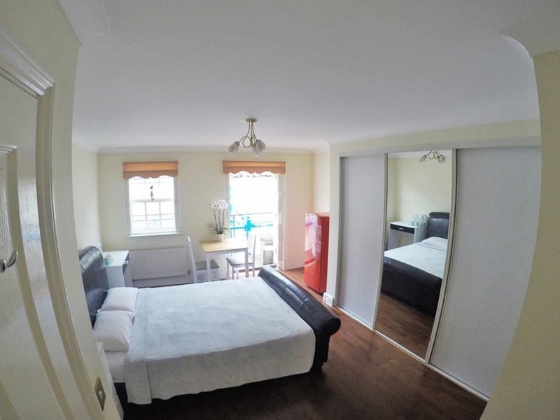 Room Chadwick Mews in Greater London
