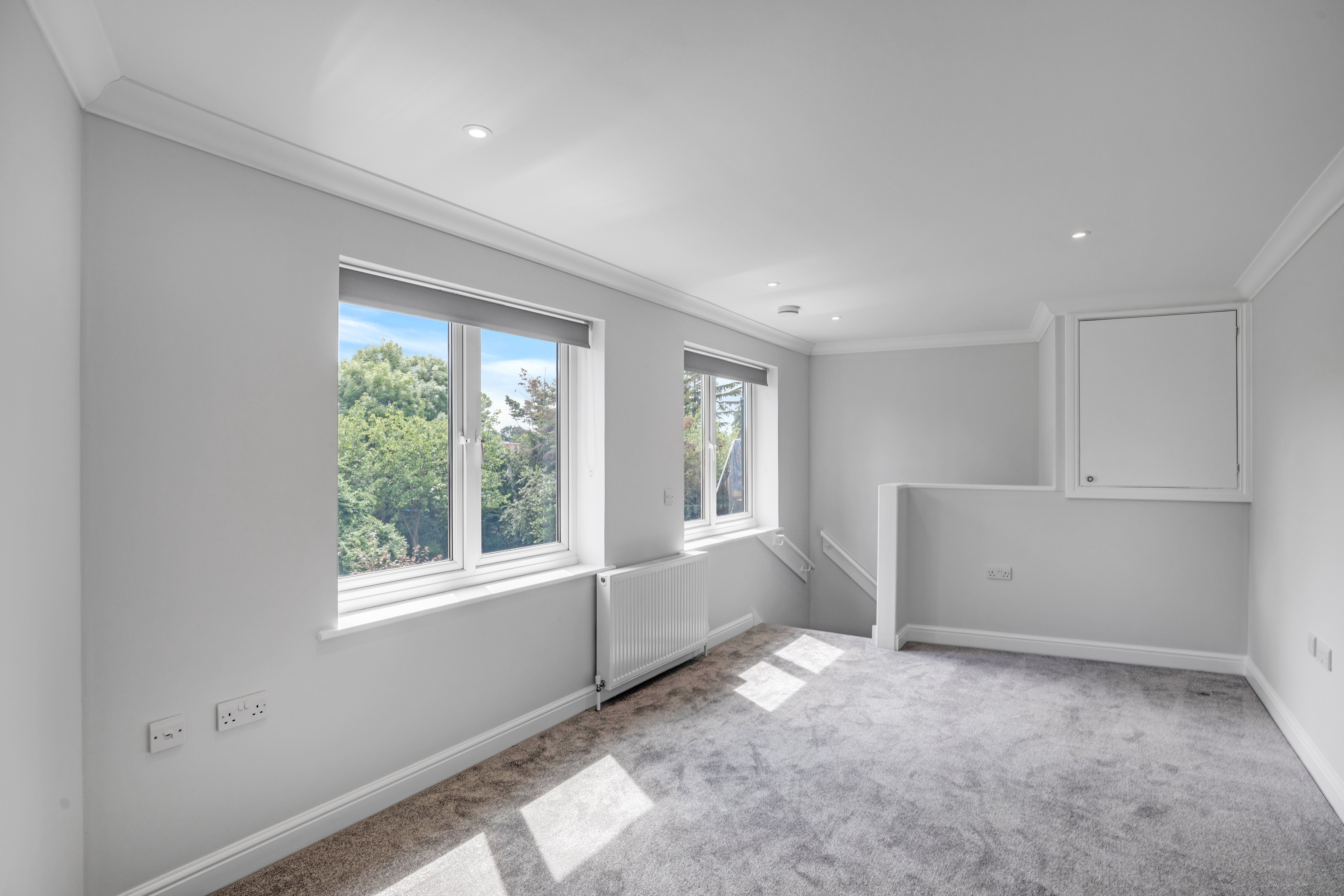 Flat Southcroft Road in Greater London