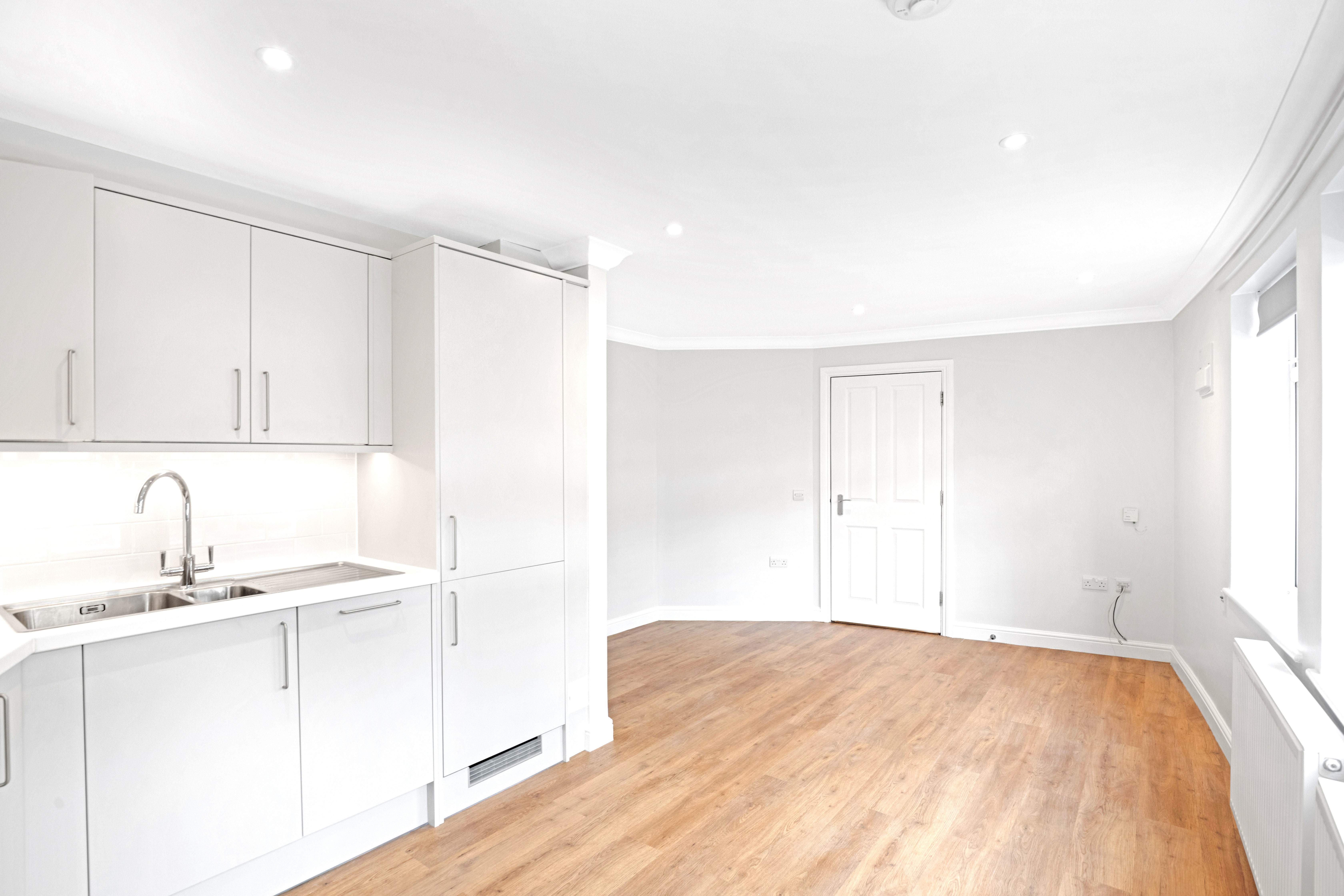 Flat Southcroft Road in Greater London