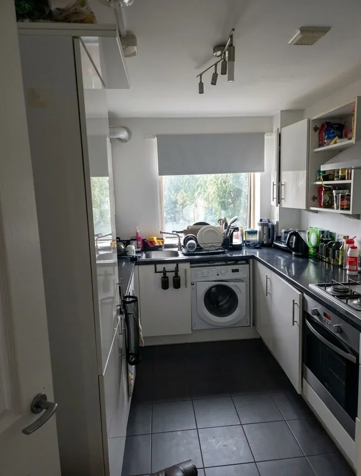 Room Apple Grove in Greater London