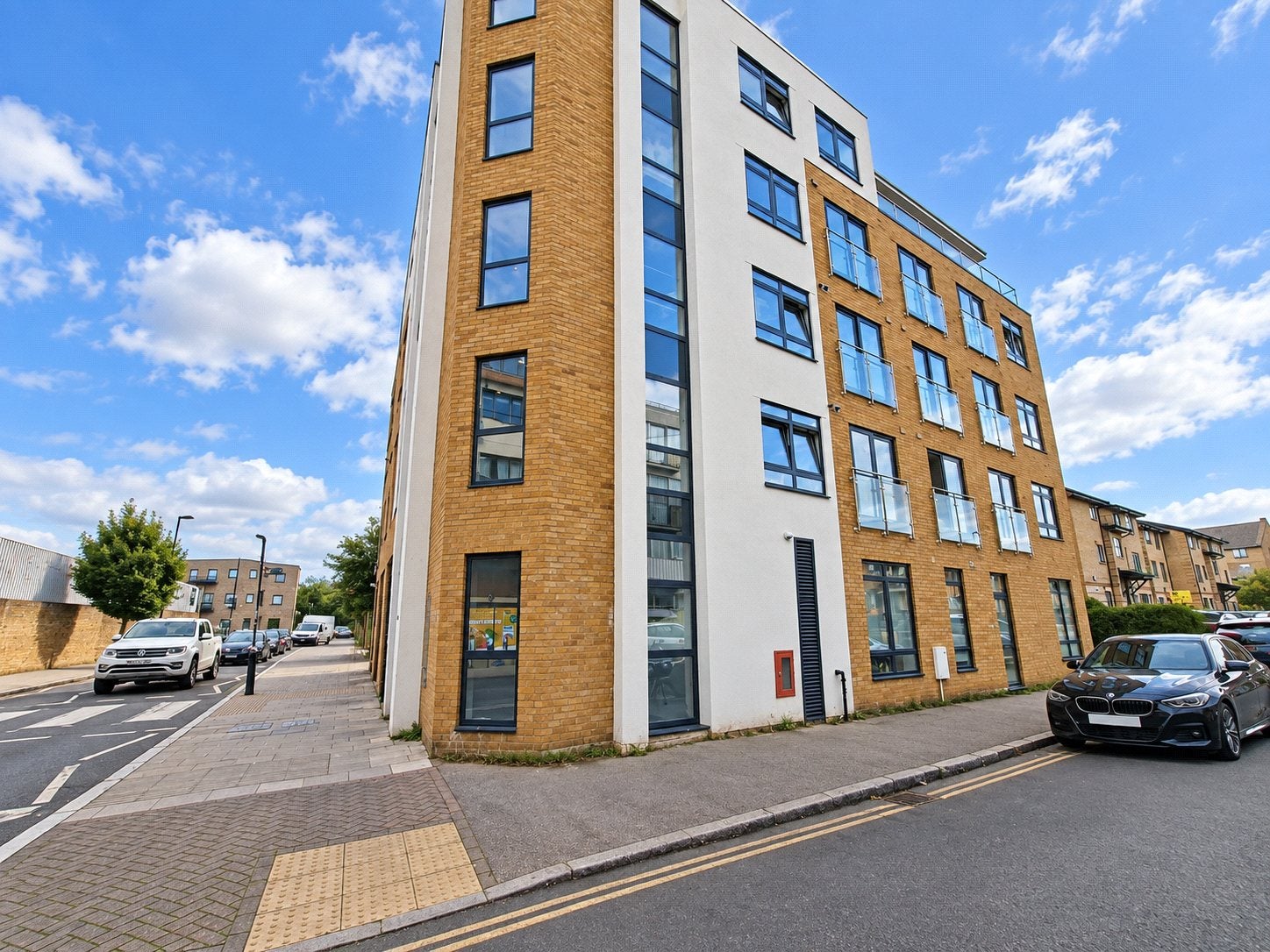 Flat Mantle Road in London