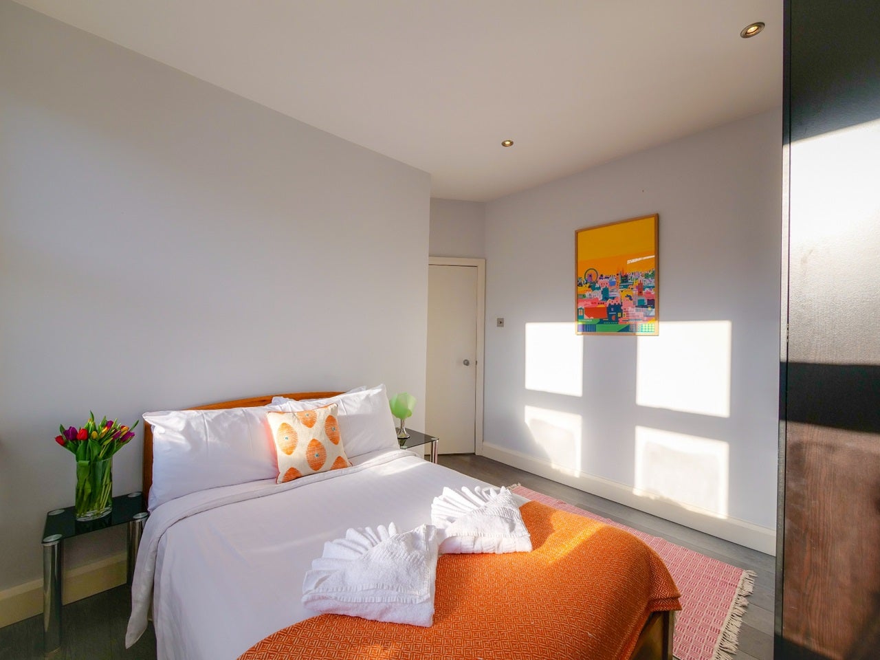 Flat Mountfield Road in Greater London